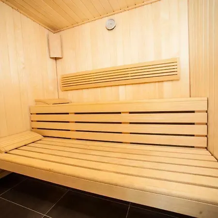 Apartment Summer Escape Polanki Z Basenem Zewnetrznym I Sauna Kolobrzeg